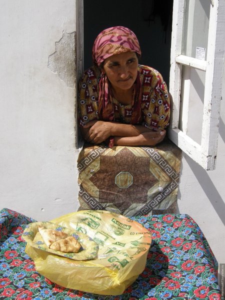 Памирские девушки