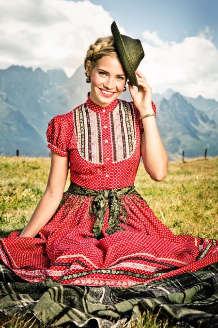 Lena Hoschek_tradition