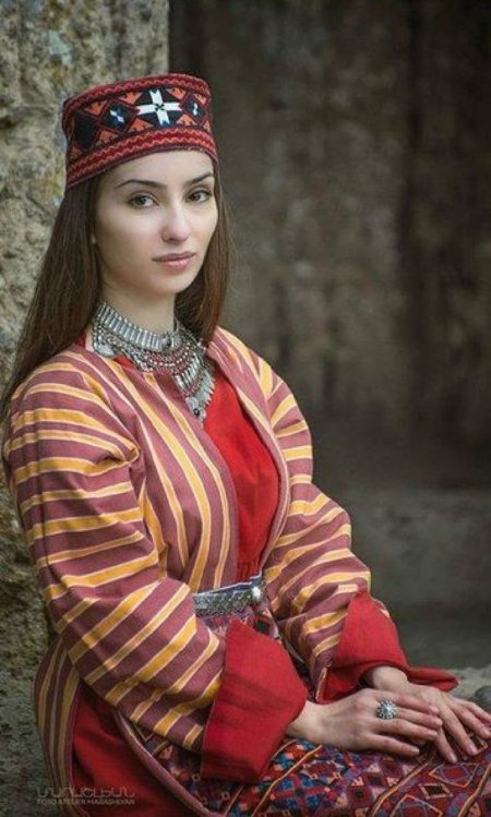 Эмма Марашлян