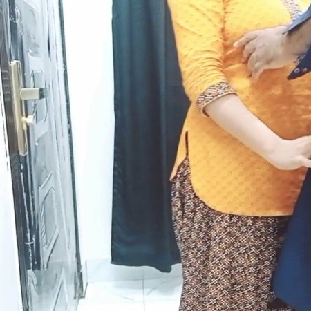 Sexwithmuslims Rich Muslim Lady Nikky Dream wants to buy Apartments in Prague