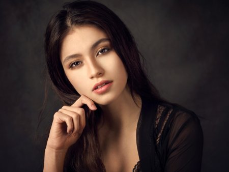 Мия РЛ азиатская внешность