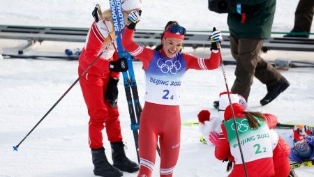 Наталья Непряева лыжные гонки