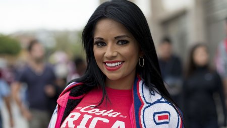 Болельщицы Чили