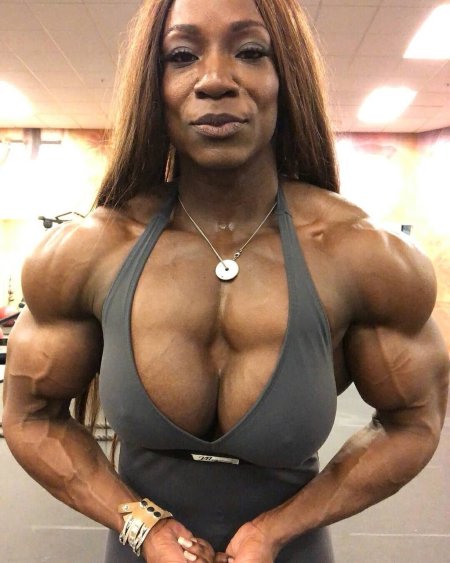 Женщины с большими мускулами