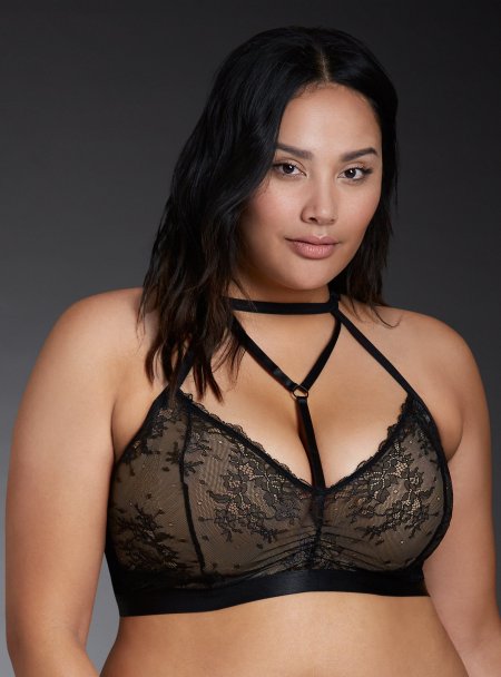 Нижнее белье женское для полных