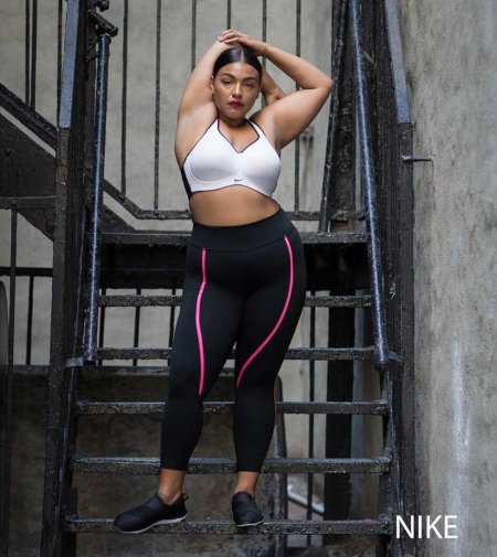 Nike модель плюс сайз