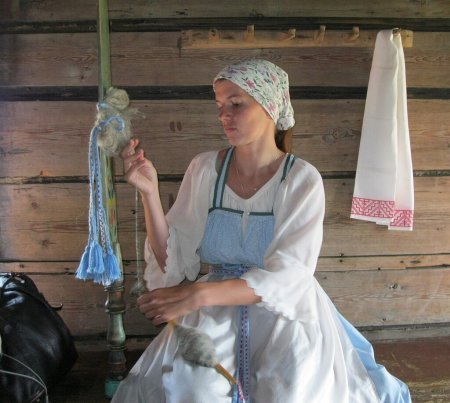 Народный костюм Карелов