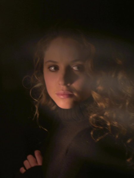 Энни Ньютон невидимый