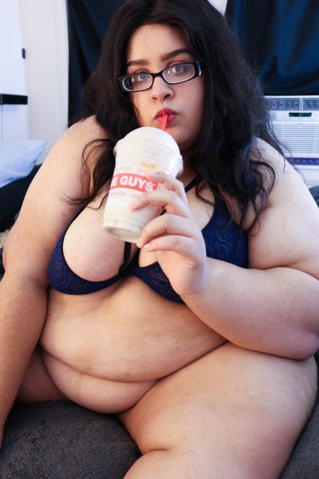 Жирная еврейка