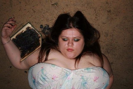 Толстые девушки из соцсетей