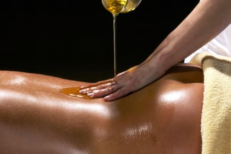 Аюрведический массаж Абхьянга