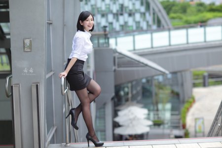 Азиатские девушки в мини