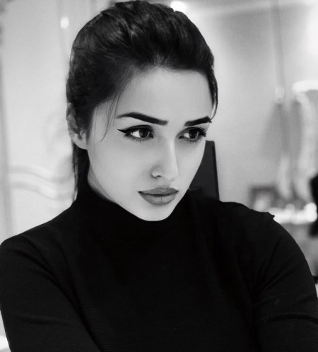 Соня Юзбашян армянка