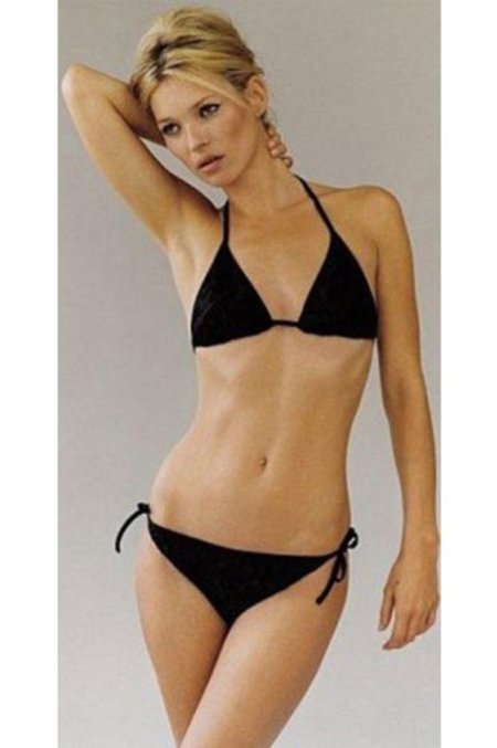 Кейт Мосс в купальнике