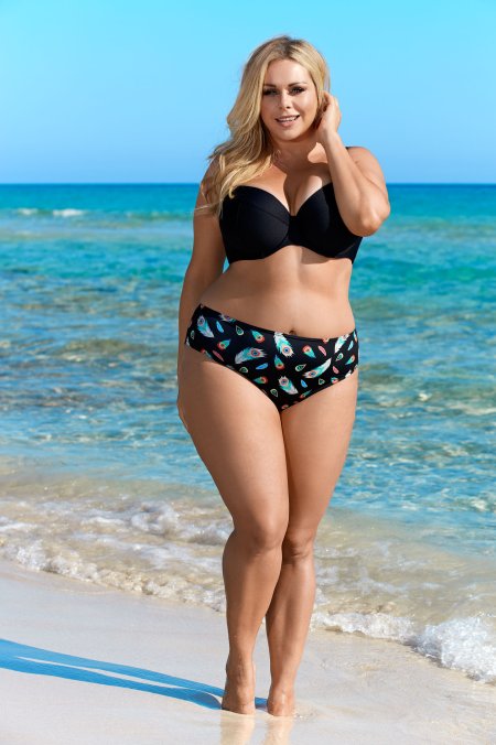 Джовита Зинкевич в купальнике Лорин