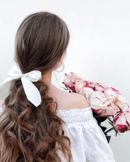 Прическа бантик