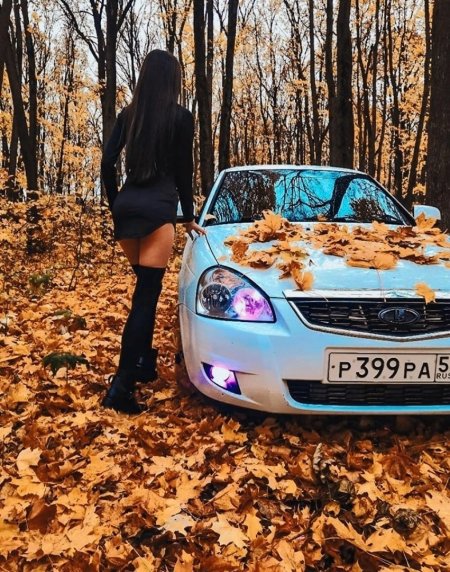 Красивые девушки и Приора