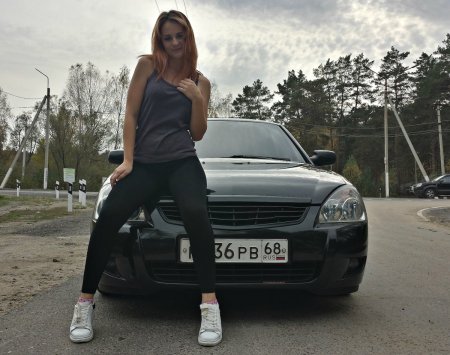 Красивые девушки на приоре