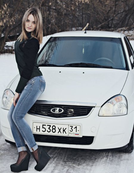 Красивые девушки на приоре