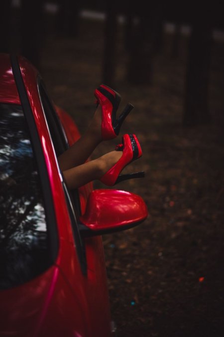 Девушка авто