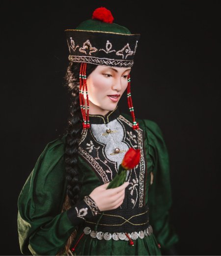 Колмекская девушка