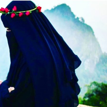 Никаб 3 женщины