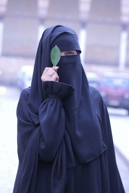 Никаб хиджаб паранджа