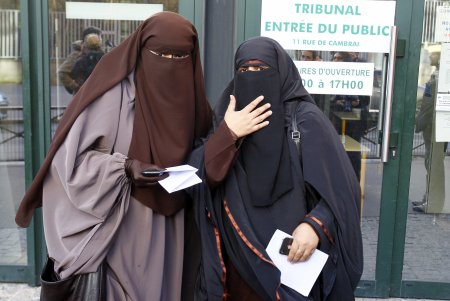 Никаб халифат