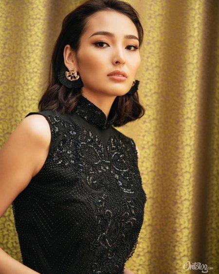 Даниэлла Ван монгольская модель