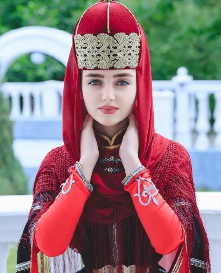 Черкешенки адыгейки