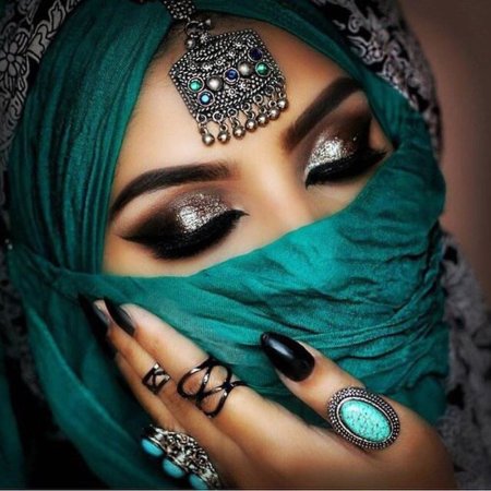 Восточный макияж глаз Жади