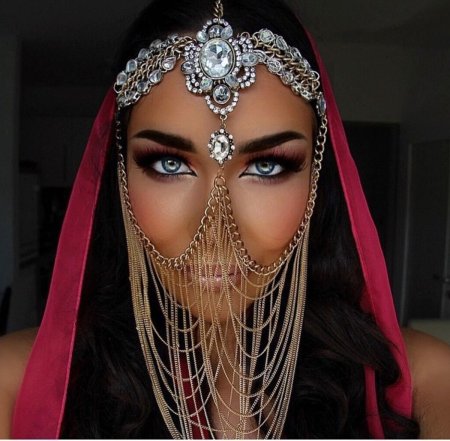 Украшения в арабском стиле