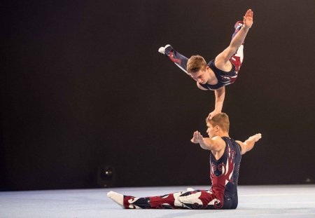 Георгий Патарая акробатика