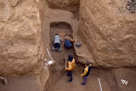 Захоронения скифов Курган