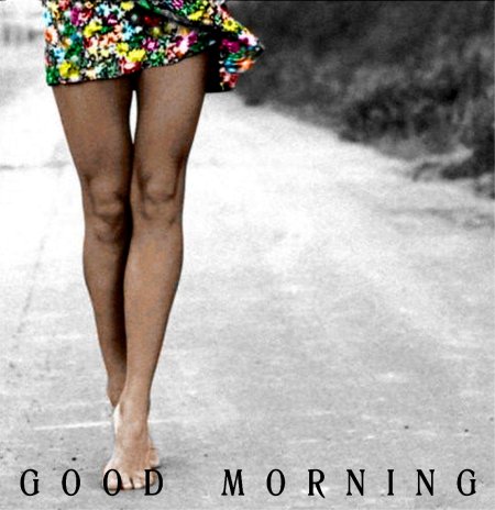 Красивые ноги стоят