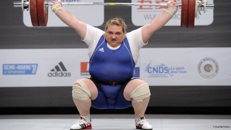 Украинская тяжелоатлетка Анна