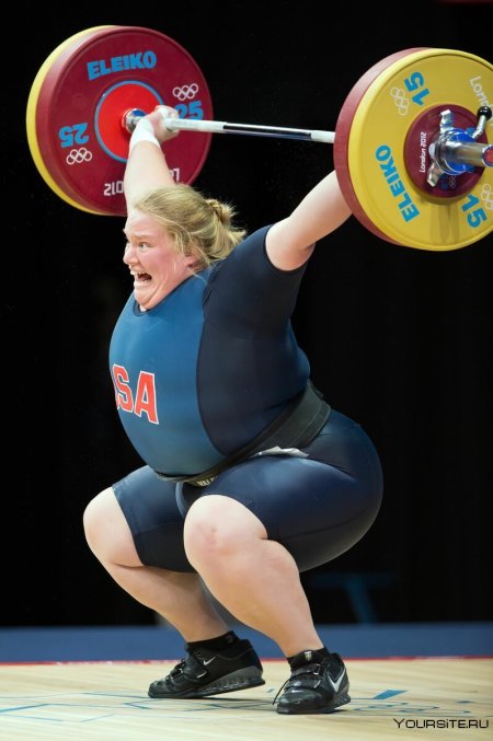 Женщина тяжелоатлетка