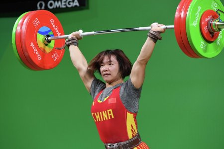 Женские штангисты