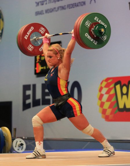 Девушка тяжелоатлет