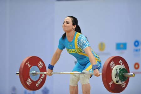 Тяжелая атлетика женщины
