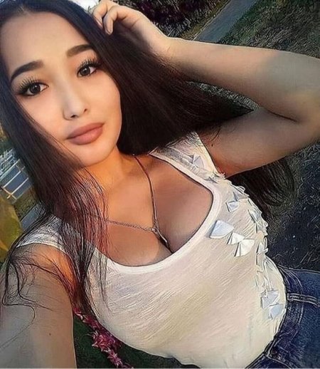 Казахские девушки