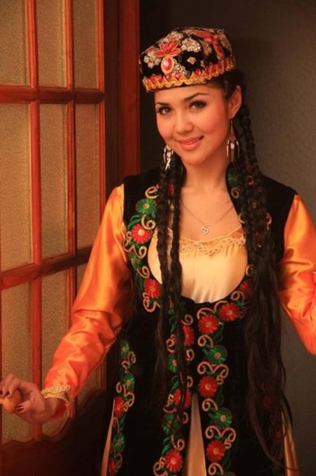 Аида Илимова танцовщица