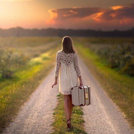 Ухо женщины