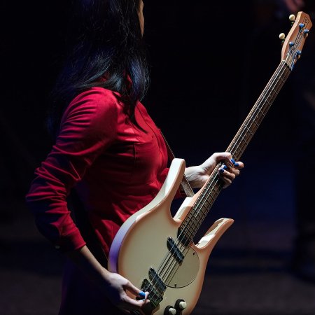 Басистка Maneskin