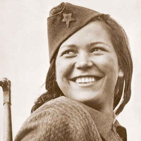 Смуглянка партизанка