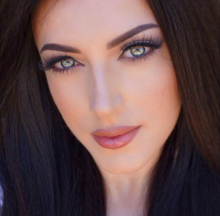 Гречанки со светлыми глазами