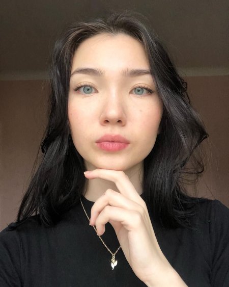 Модель Айя Шалкар