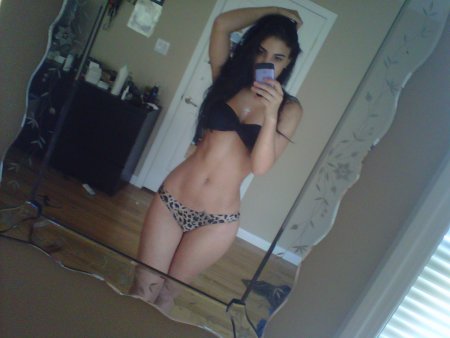 Слив частные брюнетки