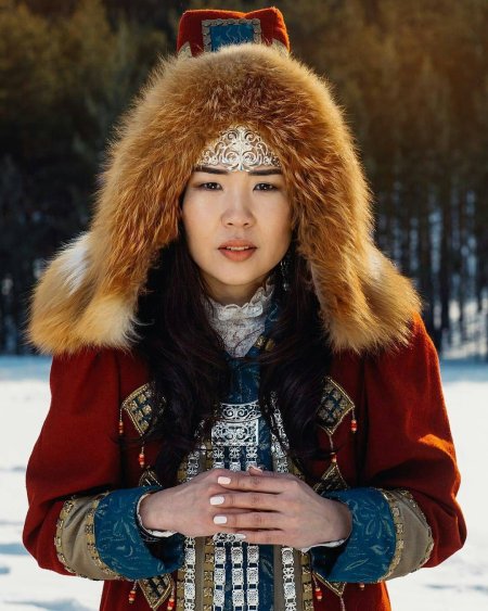 Самсонова Карина якутка