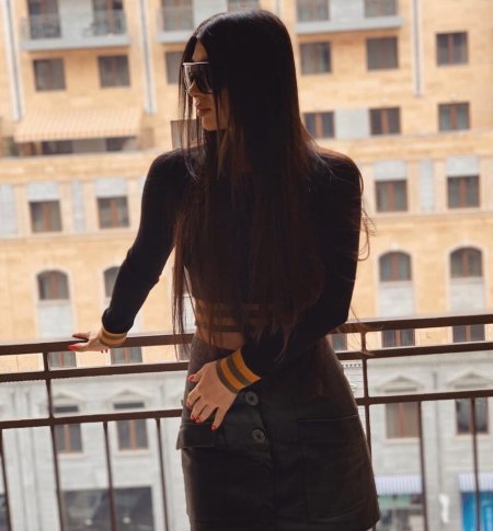 Армянки с черными волосами